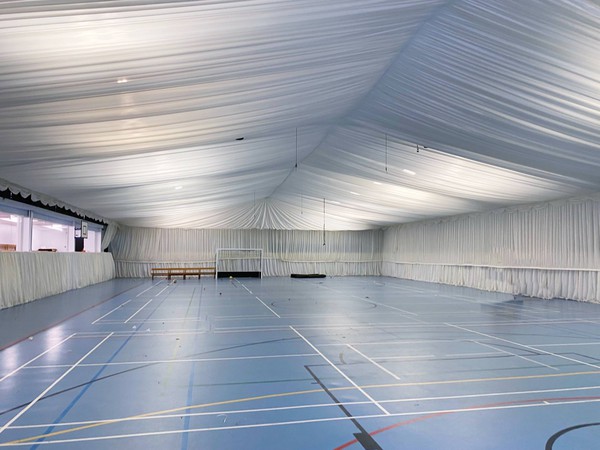 Sports hall pleated lining