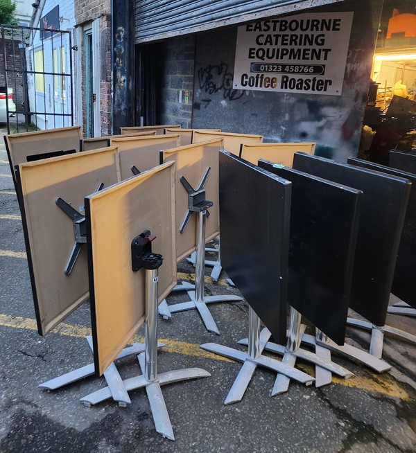 Secondhand 18x Flip Up Tables