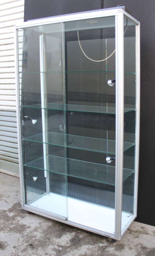 Exhibition display case