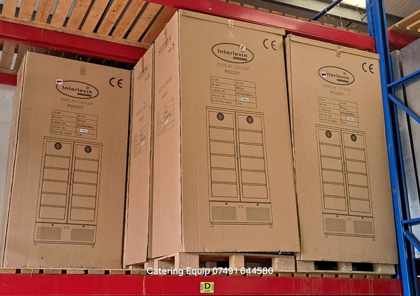 Unused 2x Interlevin PD 220T Upright Bottle Fridge For Sale