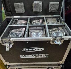 Secondhand 3x Showtec Case With 6 Battery Uplighters For Sale