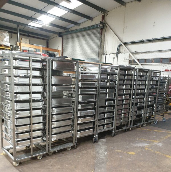 60x Gastronorm Assorted Pans And Sizes For Sale