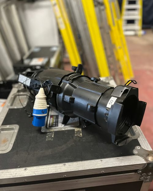 Secondhand 6x Gobo 750 Projection Light For Sale Secondhand 6x Gobo 750 Projection Light For Sale