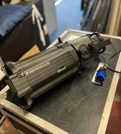 Secondhand 9x ETC Source 4 Zoom 25-50° For Sale Secondhand 9x ETC Source 4 Zoom 25-50° For Sale
