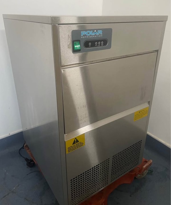 Secondhand Polar GL192 Ice Machine For Sale