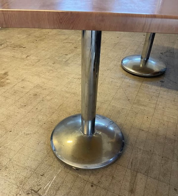 Secondhand 11x Restaurant / Cafe Tables