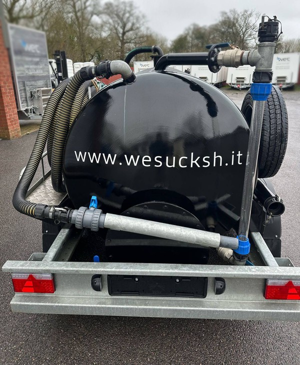 Rapid vacuum tank trailer hose