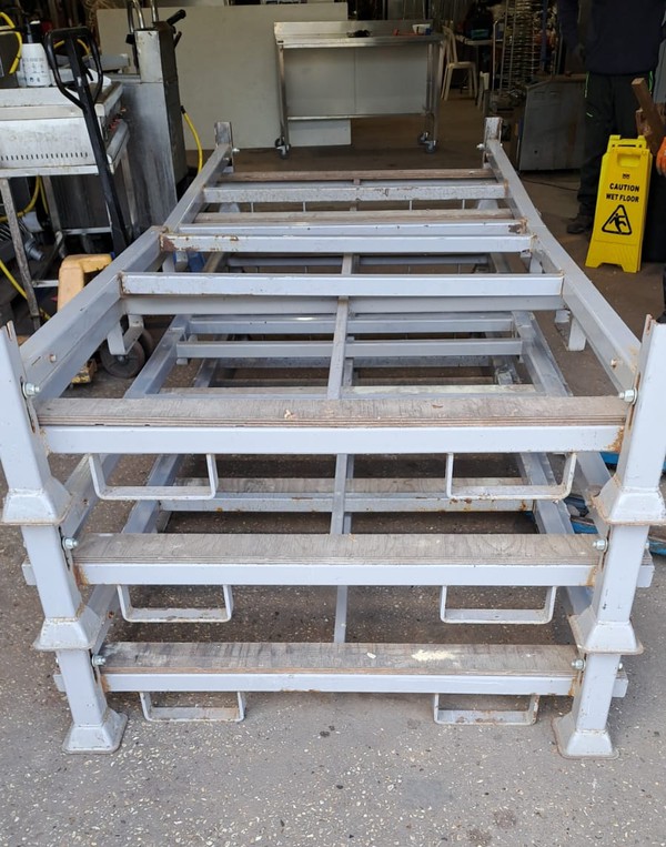 Secondhand 4x Folding Stillages