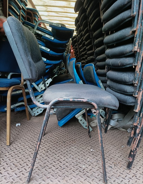 159x Black Padded Chairs For Sale