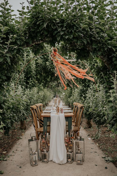 Secondhand Used Wedding, Event Hire Business Stock And Van For Sale Secondhand Used Wedding, Event Hire Business Stock And Van For Sale
