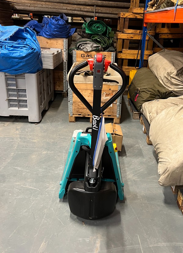 Baoli EP 15-03 Powered Pump Pallet Truck