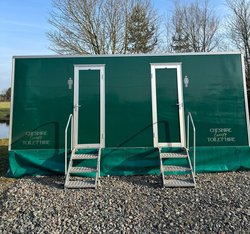 Secondhand Used 3+1 Green Toilet Trailer For Sale