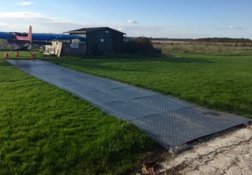 Secondhand 54x DuraMatt Medium Duty Access Mat For Sale Secondhand 54x DuraMatt Medium Duty Access Mat For Sale