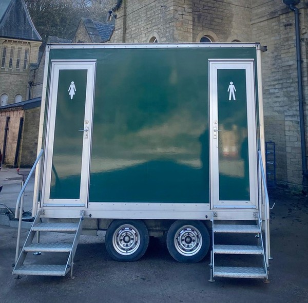 Luxury 1 + 1 Toilet Trailer For Sale