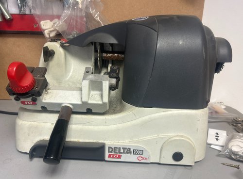 Silco Key Cutting Machine For Sale Silco Key Cutting Machine For Sale