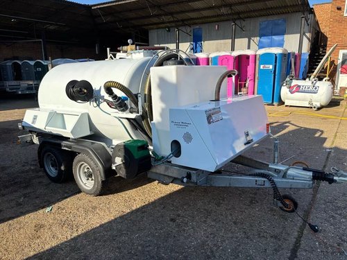 Richard Williams vacuum tanker trailer 3000 litre Used Once Richard Williams vacuum tanker trailer 3000 litre Used Once