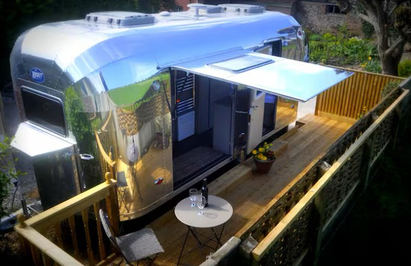 Bespoke Airstream-style Caravan