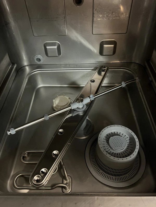 Secondhand Commercial Dishwasher