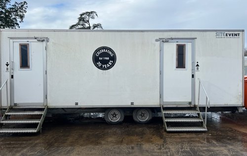 5+4 Toilet Trailer For Sale 5+4 Toilet Trailer For Sale