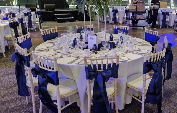 200x Chiavari Chairs (with removable seat pads and white seat pad covers) - Solihull, West Midlands 6