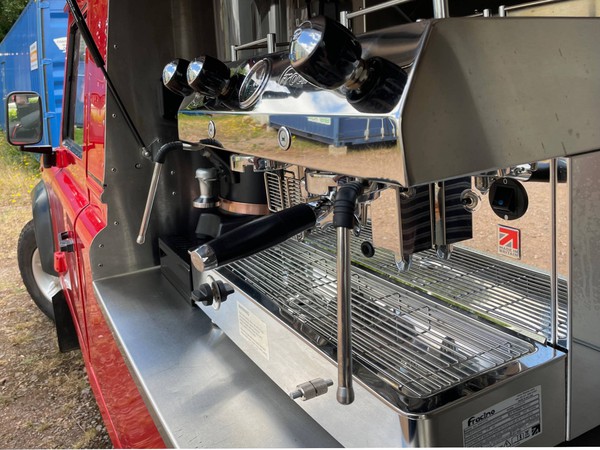 2007 Landrover Defender Espresso coffee