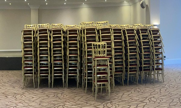 250x Wedding Chairs