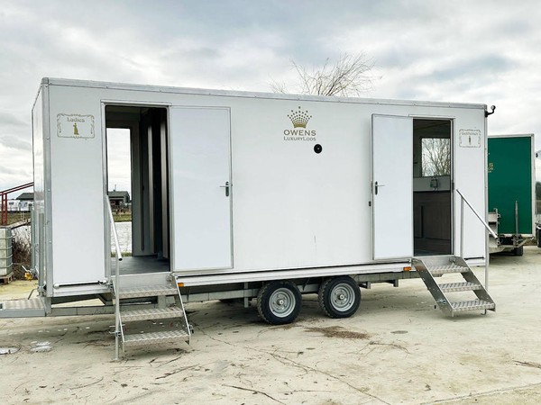 Luxury 3 plus 1 Toilet Trailer