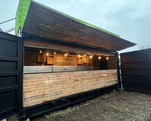 Secondhand High Quality Side Opening Container Bar with Rooftop Terrace For Sale