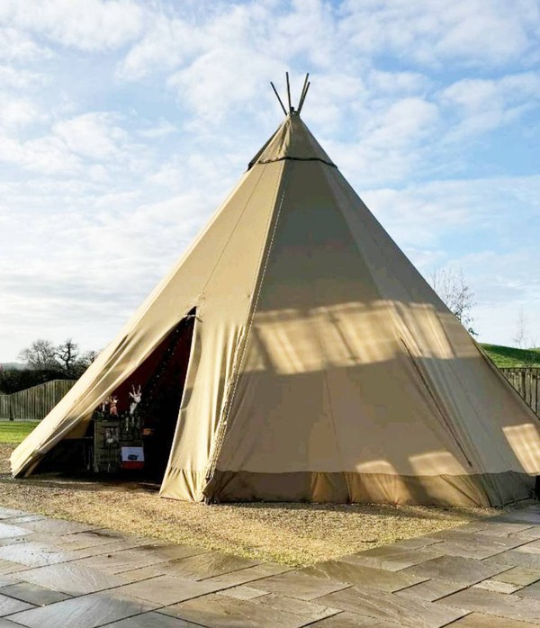 Tipi for sale (Nearly new)