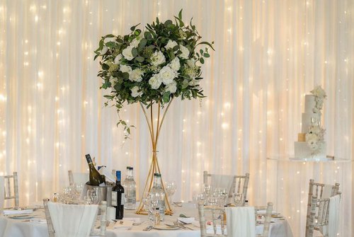 6x Floral Table Centres For Sale 6x Floral Table Centres For Sale