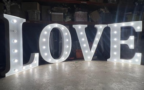 White Metal Light Up 'LOVE' Letters For Sale White Metal Light Up 'LOVE' Letters For Sale