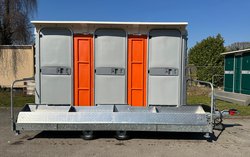 2 + 1 Toilet Trailer For Sale