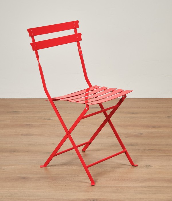 Red Metal Folding Chairs