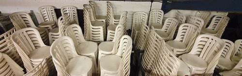 600 Used Plastic Chairs 600 Used Plastic Chairs