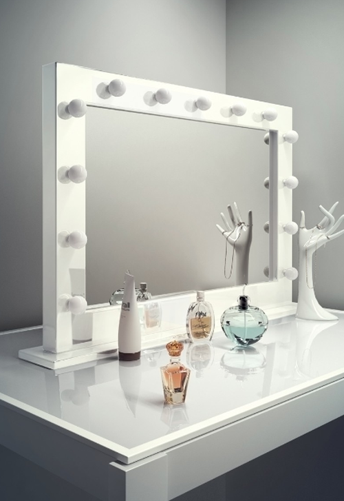 Hollywood mirror with lights for sale Hollywood mirror with lights for sale