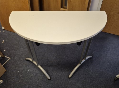 Semi Circle Folding Tables Semi Circle Folding Tables