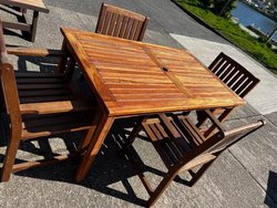 Secondhand Table And Chair Set