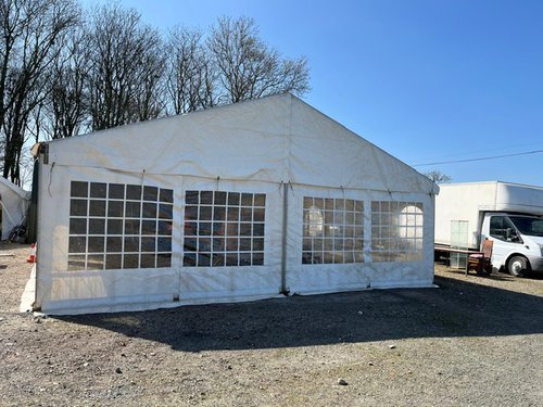 Secondhand Hoecker P8 For Sale