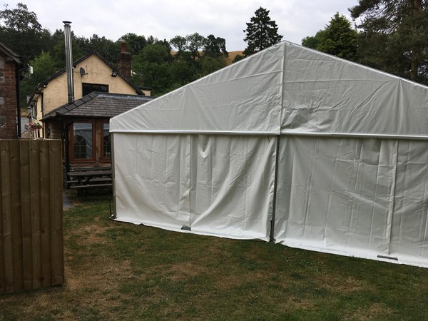 Hoecker P8 marquee