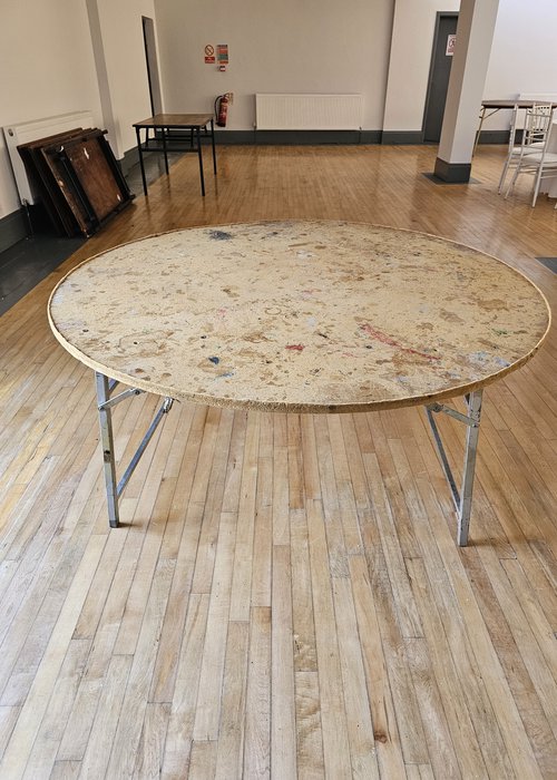 Secondhand 5ft 3" Round Tables For Sale Secondhand 5ft 3" Round Tables For Sale