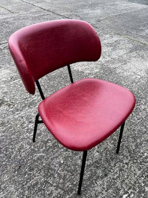 Cafe chair with padded seat and back Cafe chair with padded seat and back