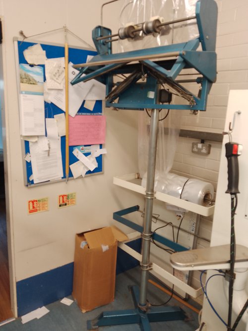 Clothes Bagging Machine Clothes Bagging Machine