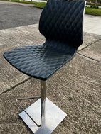 High swivel bar stools