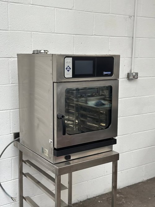 Secondhand Refurbished MKN SpaceCombi Compact Combi Oven For Sale Secondhand Refurbished MKN SpaceCombi Compact Combi Oven For Sale