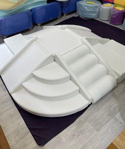 Secondhand Soft Play Backdrops Balloons Props Many Items For Sale