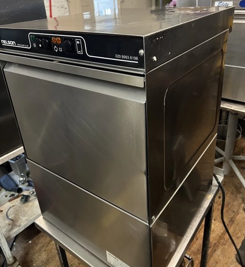 Secondhand Nelson SC40A DP Under Counter Glasswasher For Sale Secondhand Nelson SC40A DP Under Counter Glasswasher For Sale
