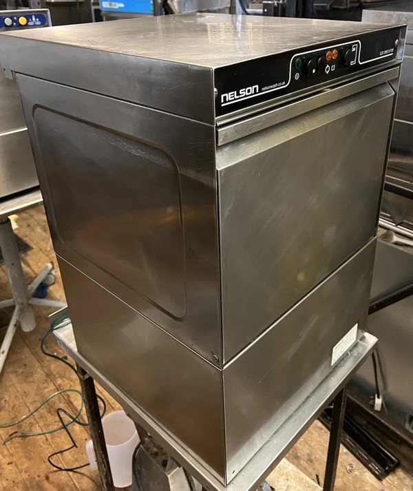 Secondhand Nelson SC40A DP Under Counter Glasswasher For Sale