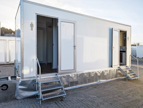 Pea Green 3 + 1 toilet trailer