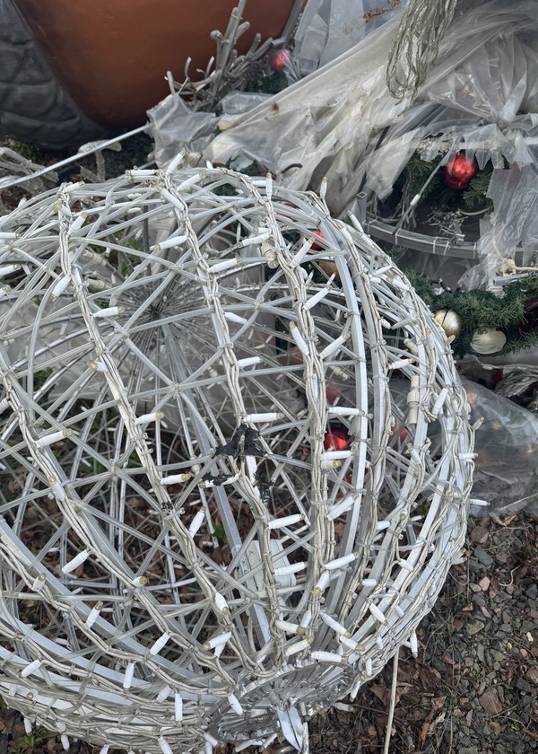 Secondhand Large Job Lot of Lights For Sale