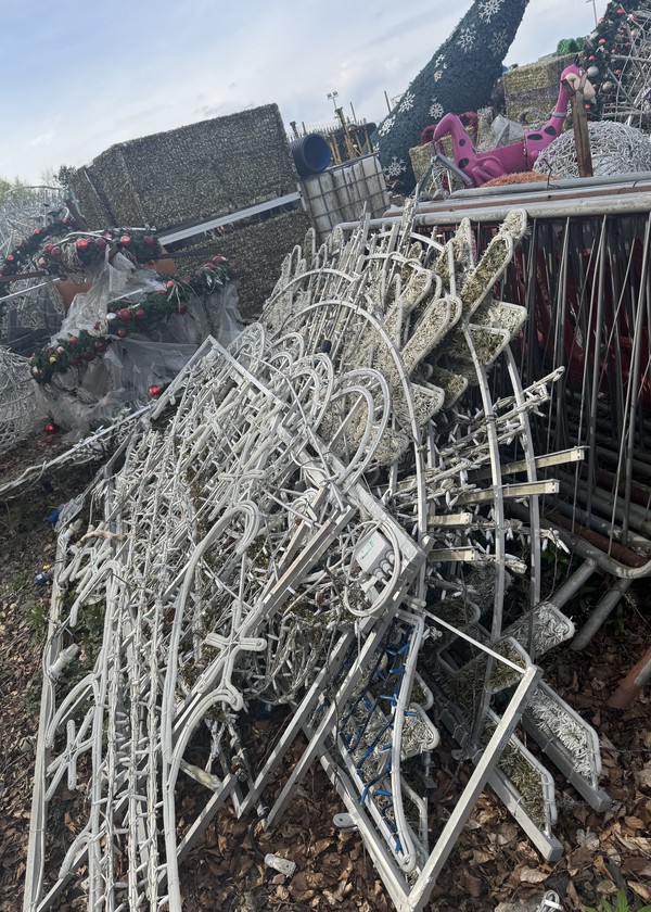 Secondhand Large Job Lot of Lights For Sale